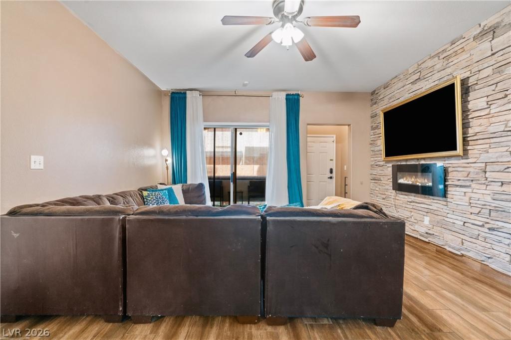 MLS #2762881 image #0