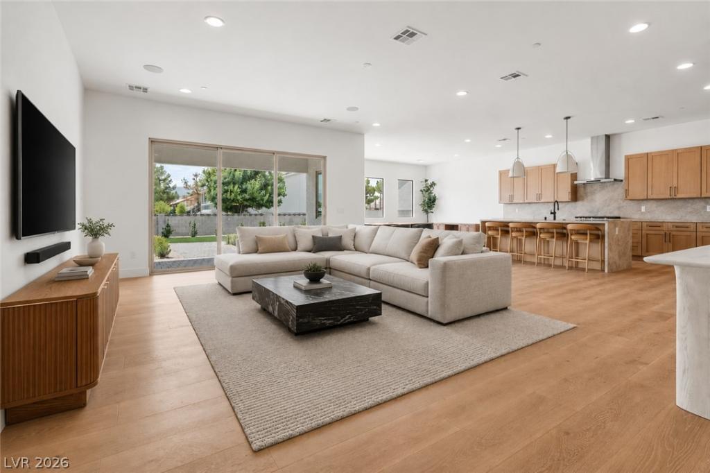 MLS #2817550 image #0