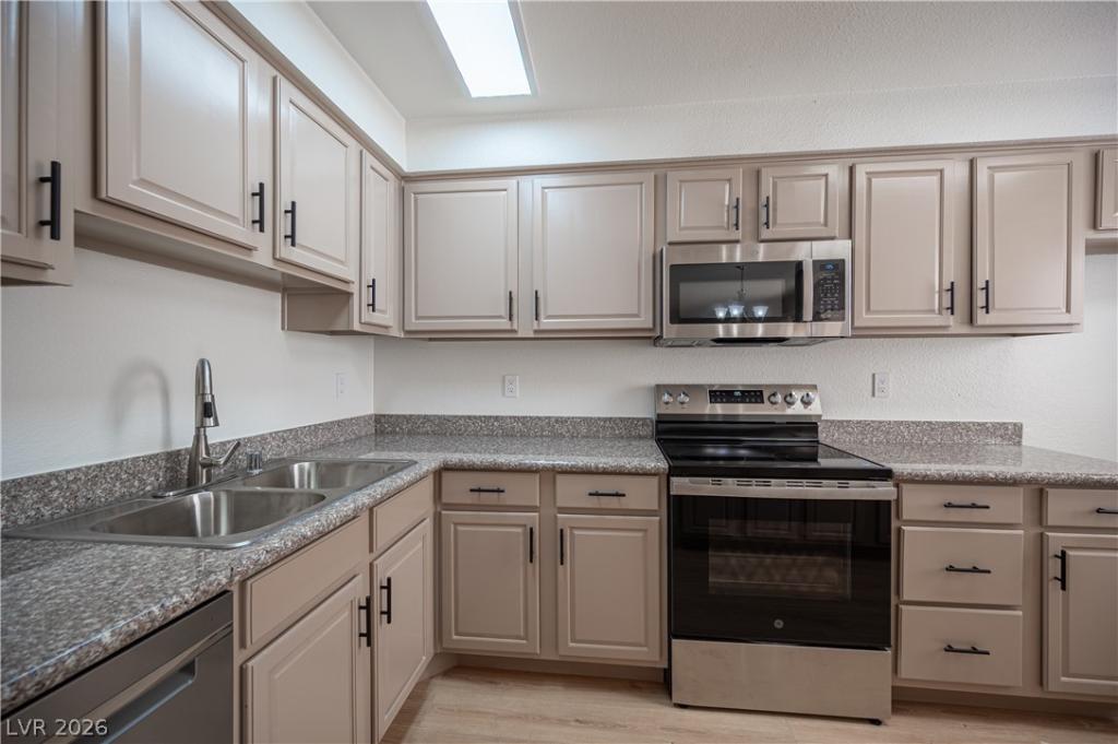 MLS #2820589 image #0